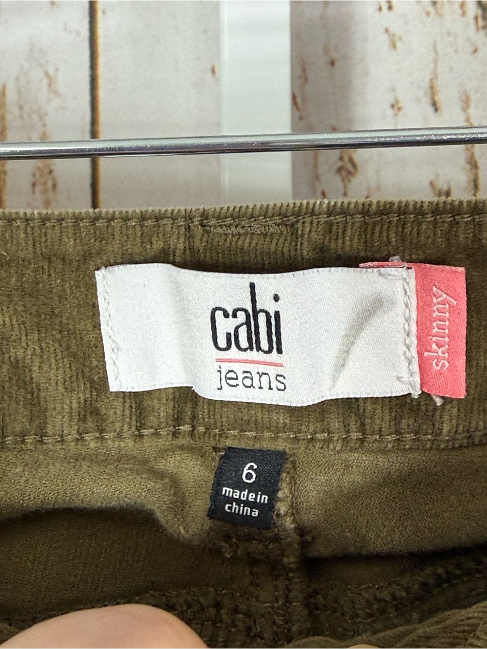 CAbi Olive Green Skinny Corduroy Women's Pants. Size 6. In excellent condition! - Picture 3 of 6